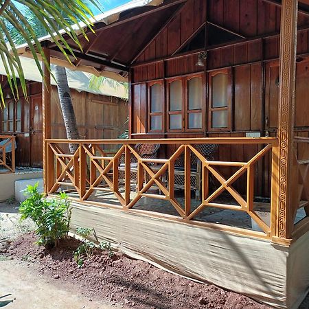 Big Fish Hotel Canacona Ruang foto